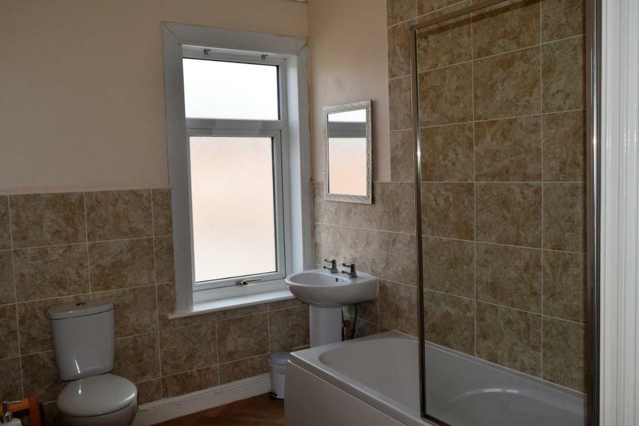Kavig House Apartment Линкълн Екстериор снимка