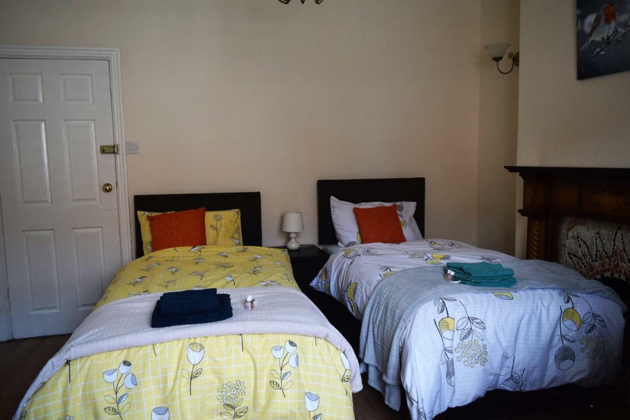 Kavig House Apartment Линкълн Екстериор снимка