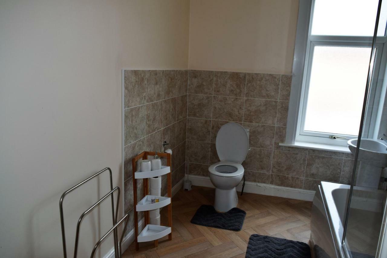 Kavig House Apartment Линкълн Екстериор снимка